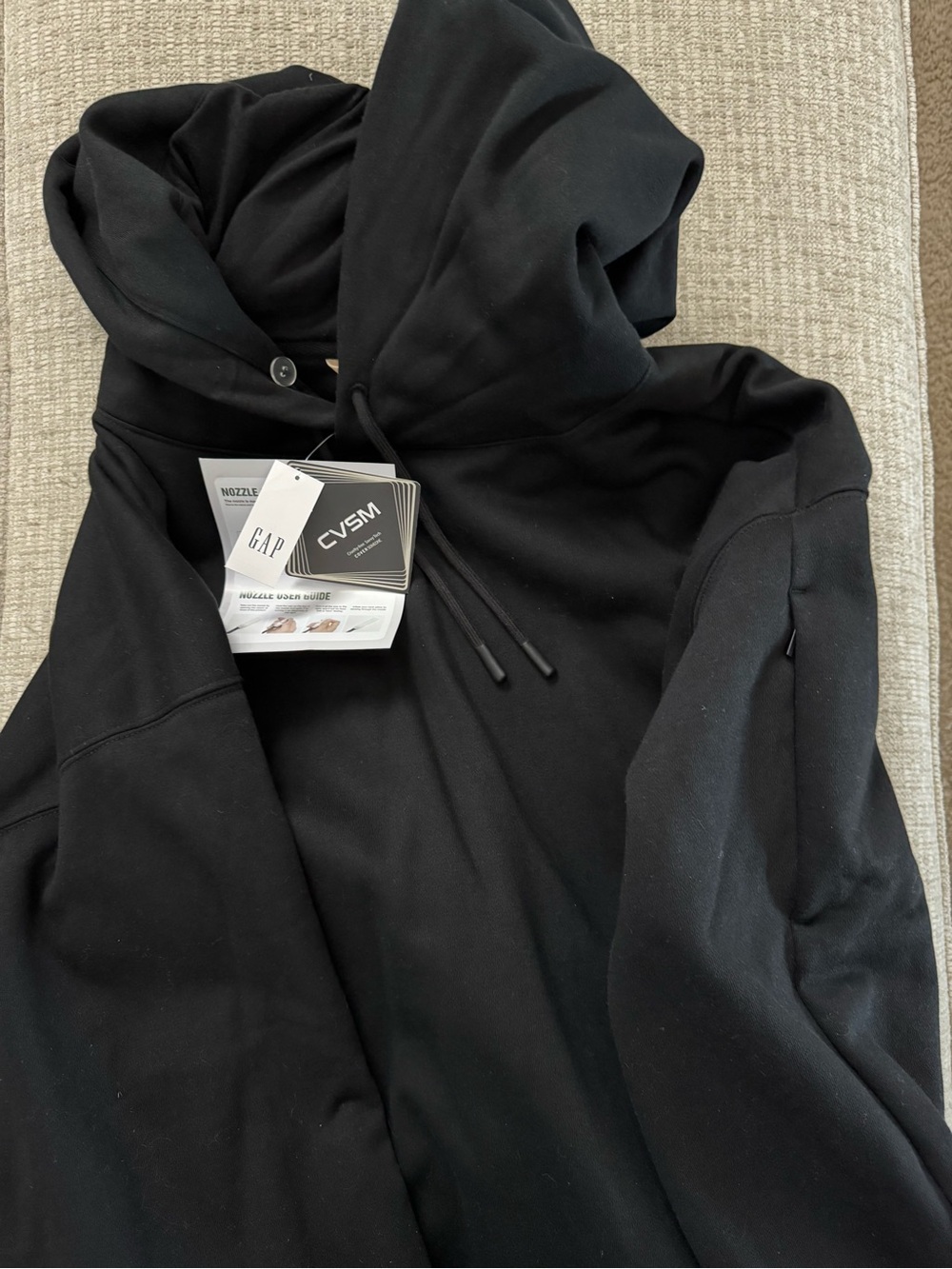 Gap × BÉIS Adult Heavyweight Travel Hoodie, Size M, NWT